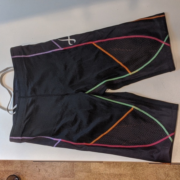 Women's CW-X sz Small Joint Stabilizer Long Shorts - Picture 1 of 5